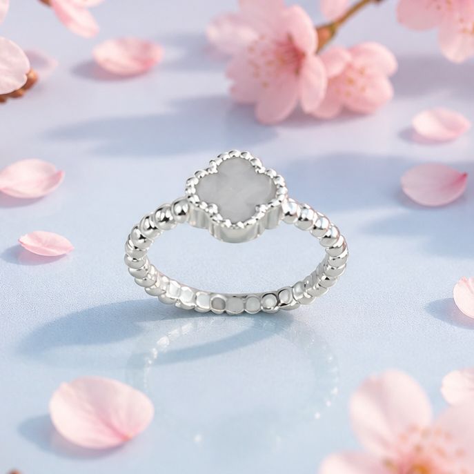 Anillo Nina Trébol Blanco talla 4.5 Plata 925