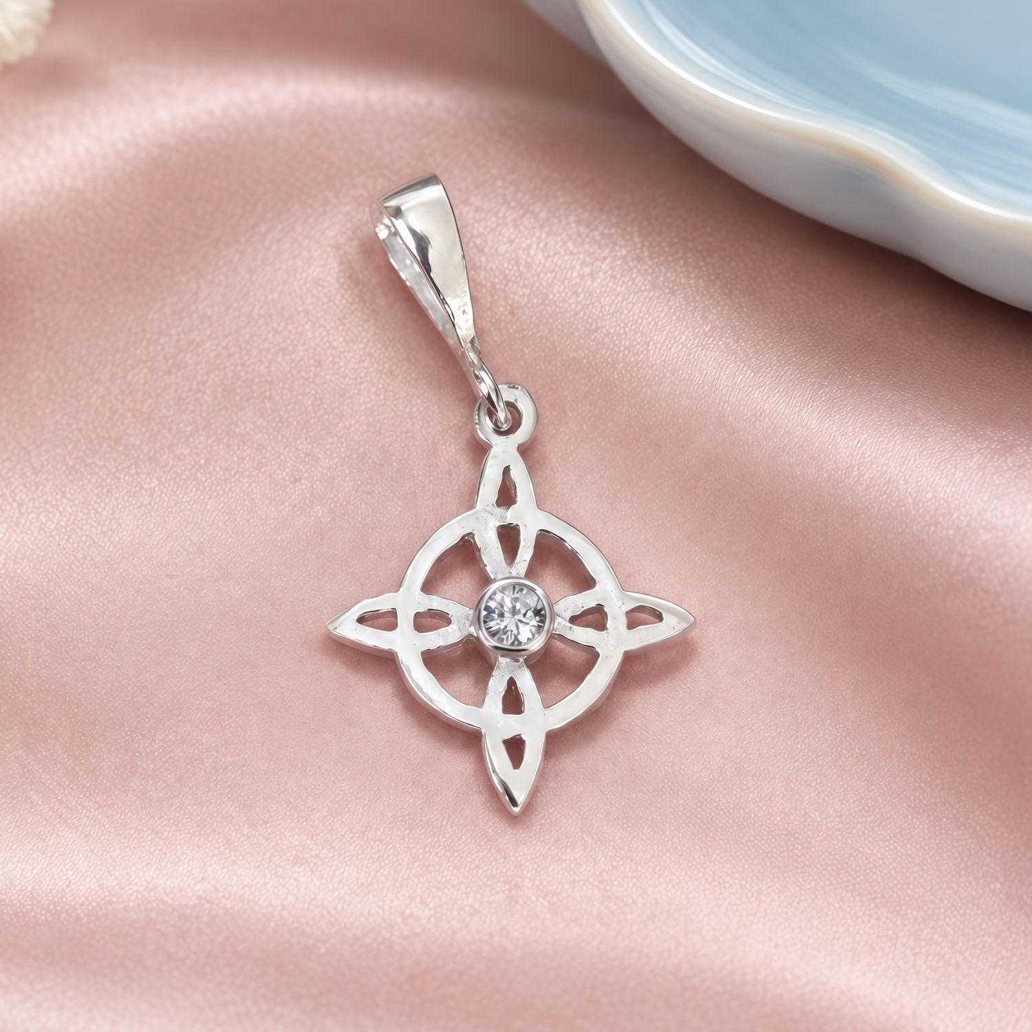 Dije Nudo de Bruja pequeño Plata 925 Mexicano