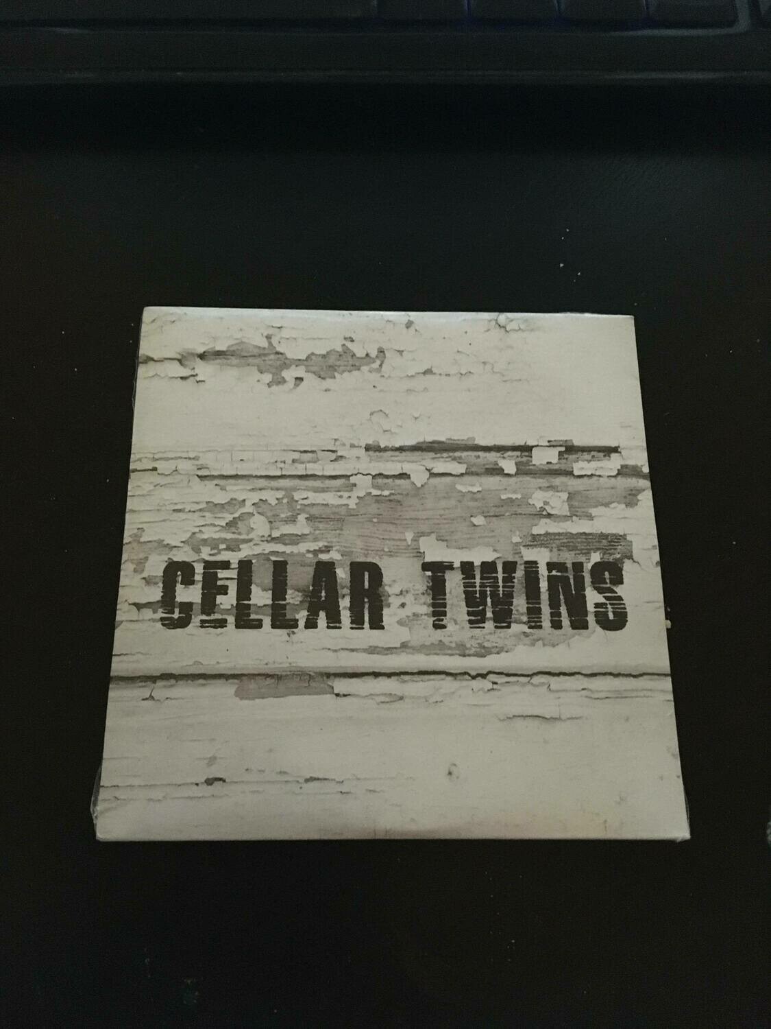 EP Cellar Twins (2017)