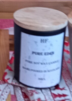 PURE EDEN 20cl PURE SOY WAX CANDLE Matt Black glass with wooden lid