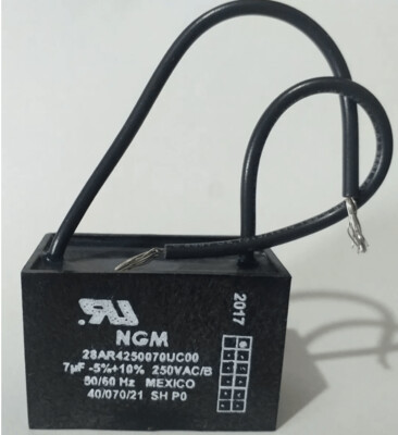 CAPACITOR
