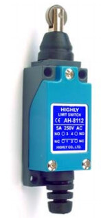 AH-8112 HIGHLY LIMIT SWITCH MEDIANO PIVOTE CON RODILLO 1NC+1NO