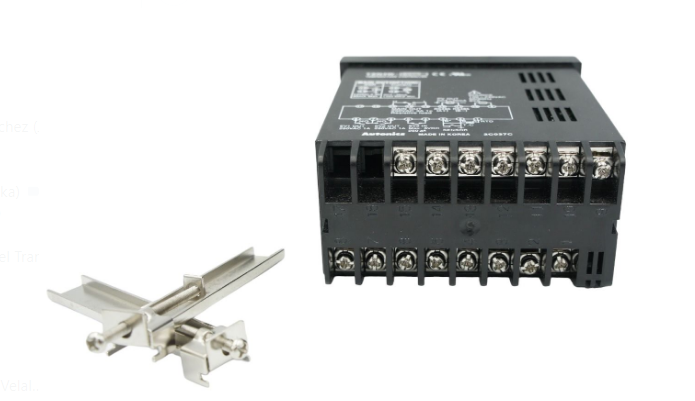 TZN4W14C AUTONICS CONTROL DE TEMPERATURA 96X48 MM TERMOPAR TIPO J,K,PT100,E 100-240 VAC