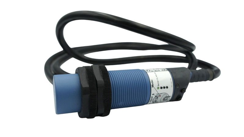 DOL41RG DOL SENSOR CAPACITIVO M30 15MM CABLE 1.5 MTRS DOL41RG DOL SENSOR CAPACITIVO M30 15MM CABLE 1.5 MTRS