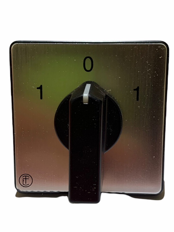 V2NWF1BSI ELEKTRA INTERRUPTOR ROTATIVO DE ARRANQUE 48X48 MM TRIFASICO REVERSIBLE 3 POSICIONES