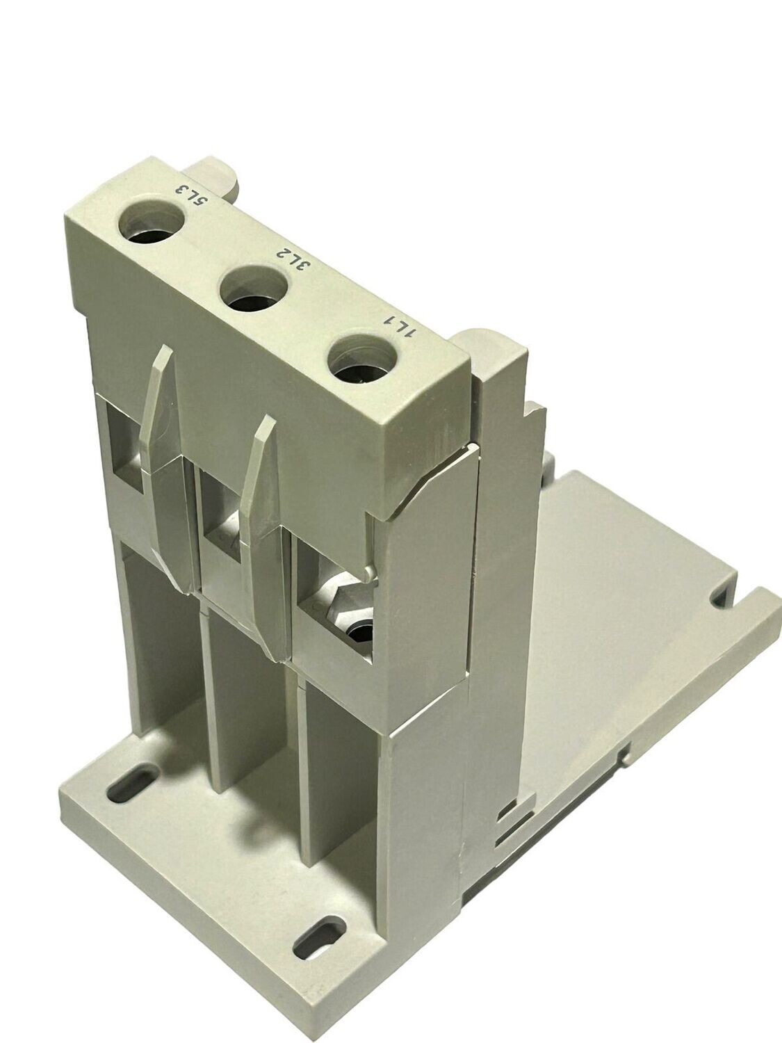 Soporte/Base de montaje separado UZ-32 para relevador de sobrecarga | LS Electric