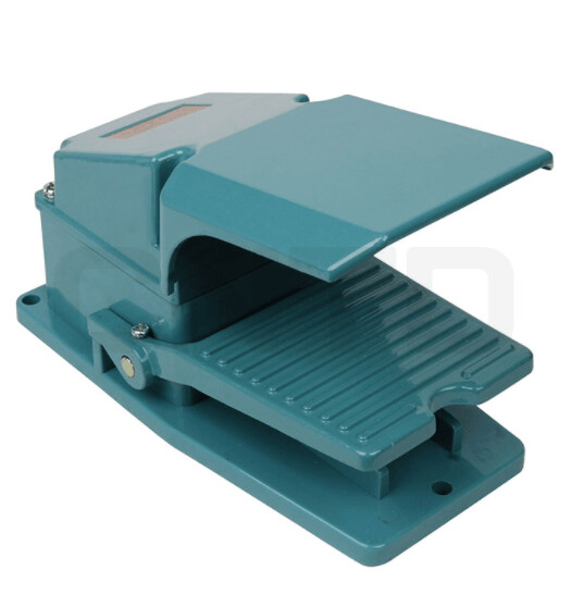 Pedal interruptor metálico con guarda CFS-302 , 15AMP 250V 1NA+1NC | CNTD Pedal interruptor metálico con guarda CFS-302 , 15AMP 250V 1NA+1NC | CNTD