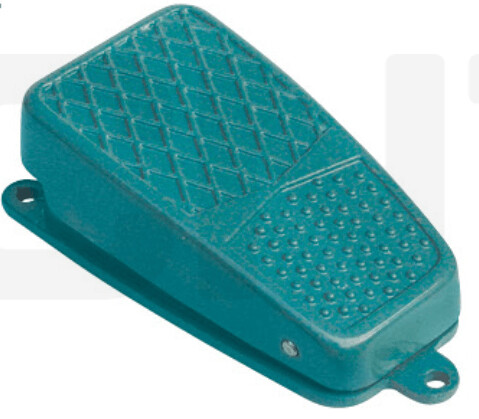 Pedal interruptor metálico CFS-2 , 10A 250V 1NA+1NC | CNTD