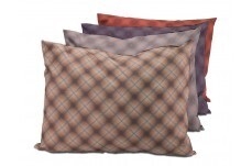 Dallas Pillow Bed Assorted Plaids