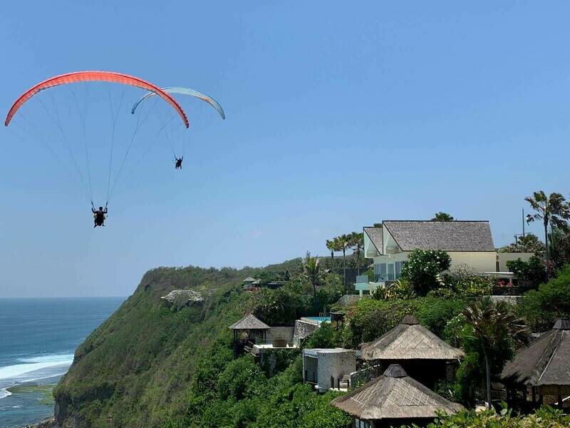Paragliding