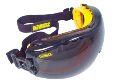 Gafas de seguridad antiniebla DeWalt lente OSCURO, doble molde
