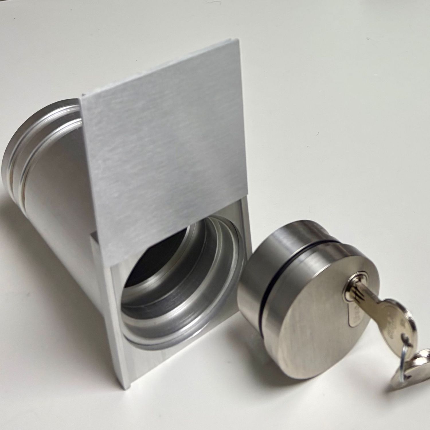 safemo-tube S 075/150 Classic Pro, Schlüssel- bzw. Minitresor, Typ Schweinsthal