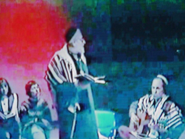 MA&#39;ARIV WITHOUT A MIINYAN