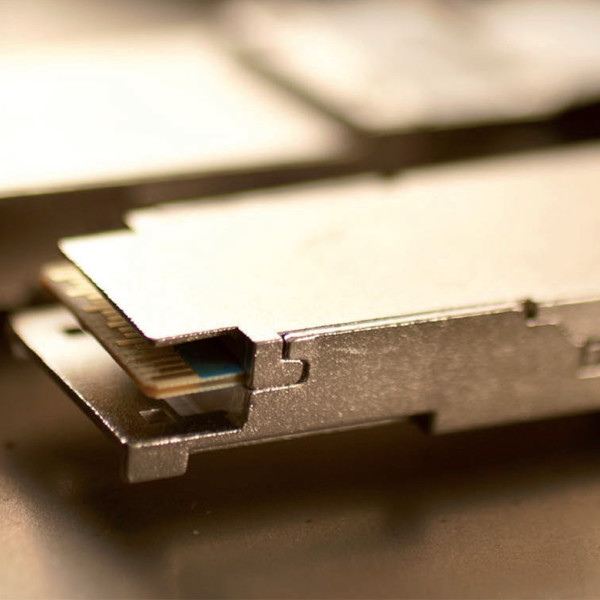 Active Assemblies Optical Cable