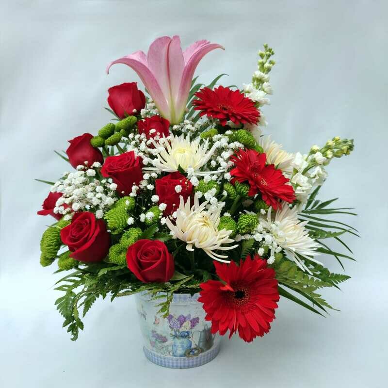 Jarrón de Rosas Rojas