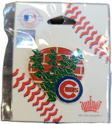 Chicago Cubs Wrigley Field Ivy Lapel Pin