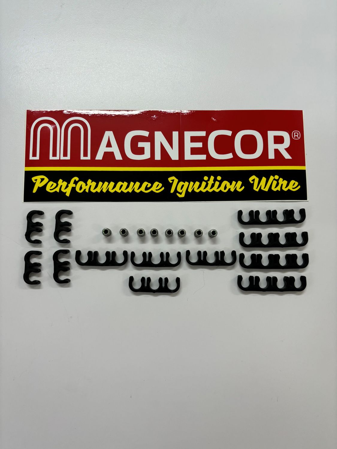 WS001-KIT 12 wire separators and 8 spark plug ferrules