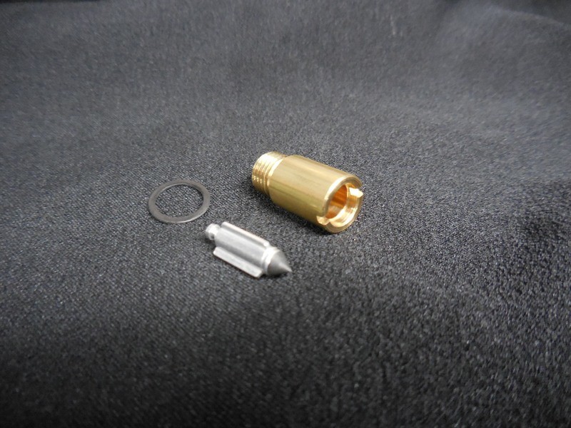 Quadrajet Fuel Inlet Needle and Seat .132&quot;, non-windowed