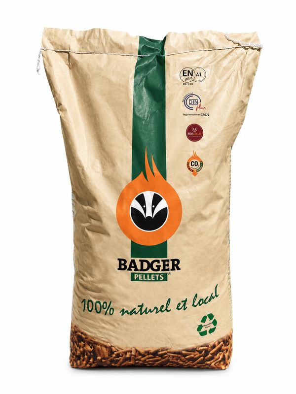 Holzpellets im Papiersack ,  DIN Plus EN Plus A1