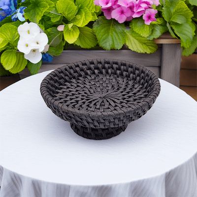 Schaaltje Rotan Zwart op Voet S