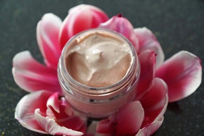 Cosmetic/Ointment