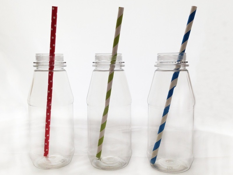 Plastic Bottles Round 250ml with white 34mm Caps