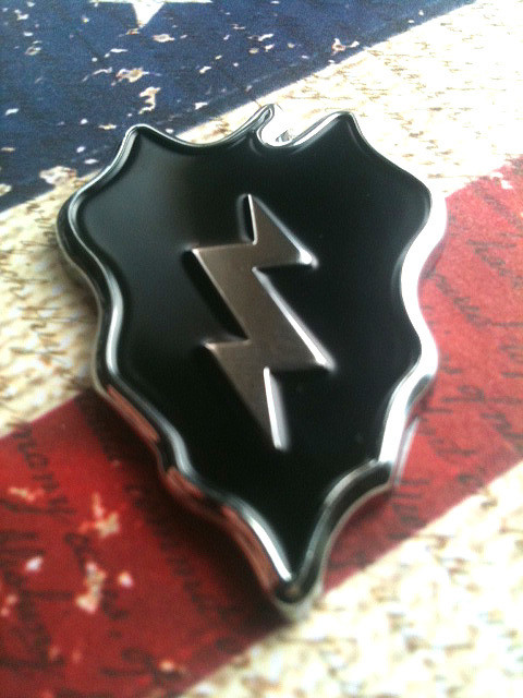 Emblem, Auto, 25ID