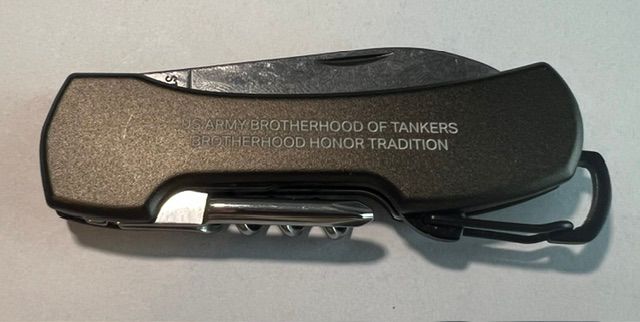 USABOT, Laser engraved knife, multi tool