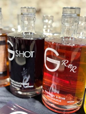 Gin liqueur 