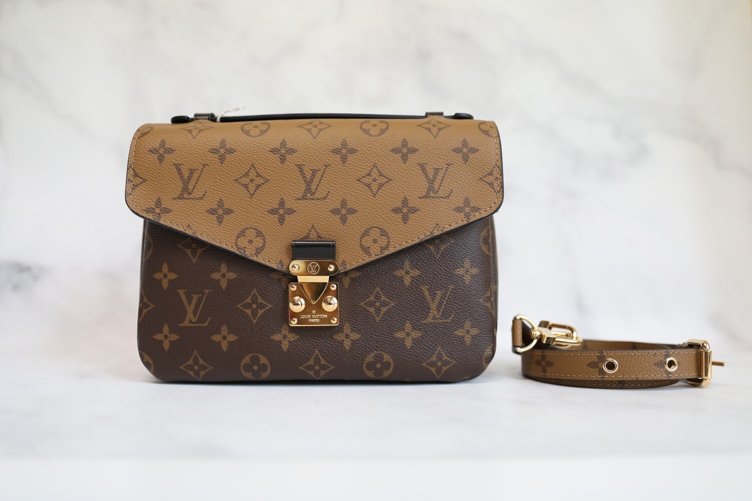 Louis Vuitton Pochette Metis Reverse With Dustbag 