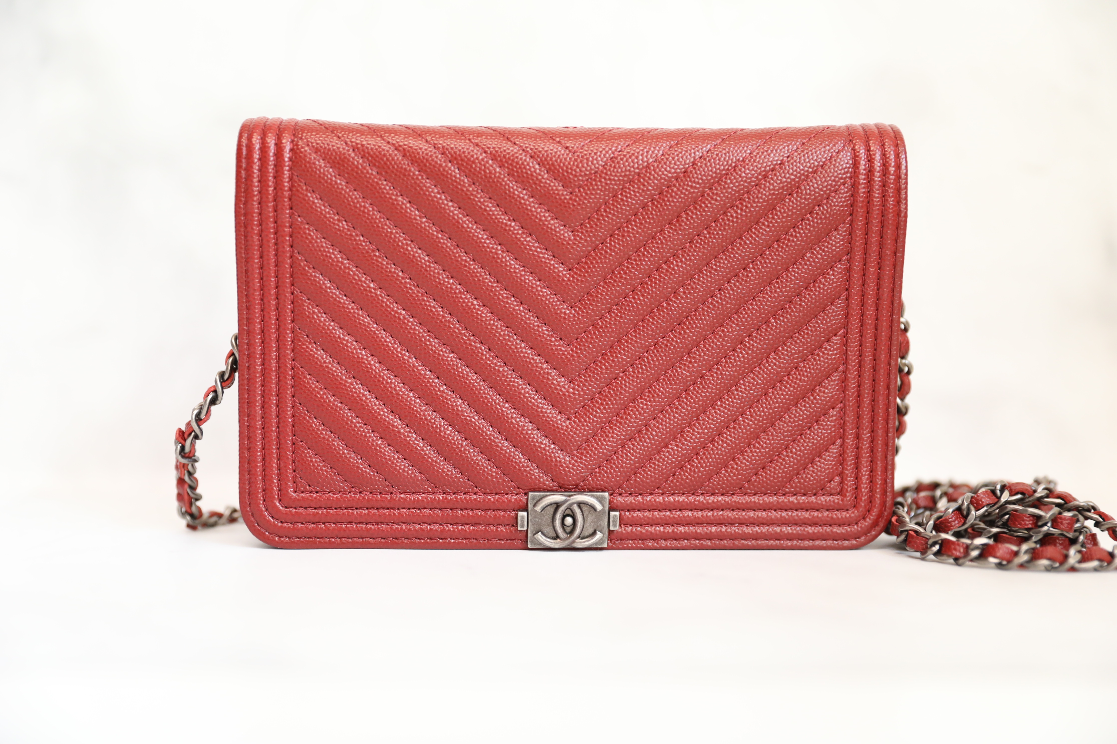 chanel red color wallet