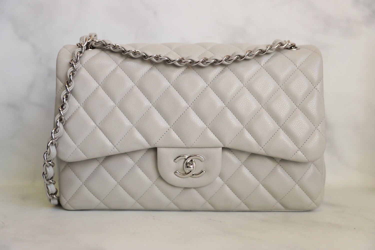 Chanel Classic Jumbo Double Flap  Caviar Light Grey With Silver Hardware, Pre Owned, With Dustbag, Card And Box.