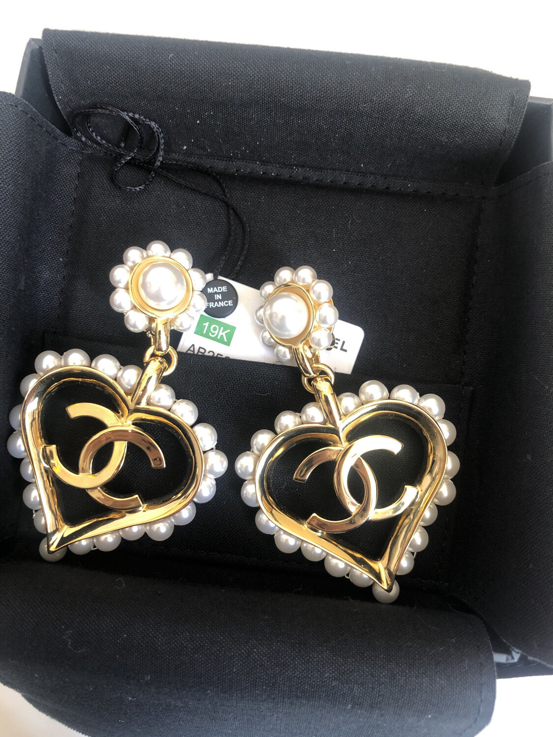 RESERVED Chanel Pearl Heart Gold Clip On Earrings New In Box