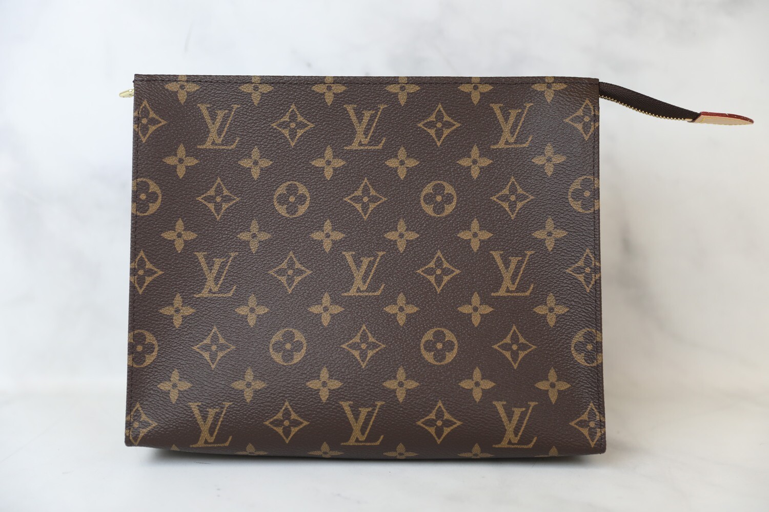 Louis Vuitton Toiletry 26 Monogram, As New in Dustbag WA001