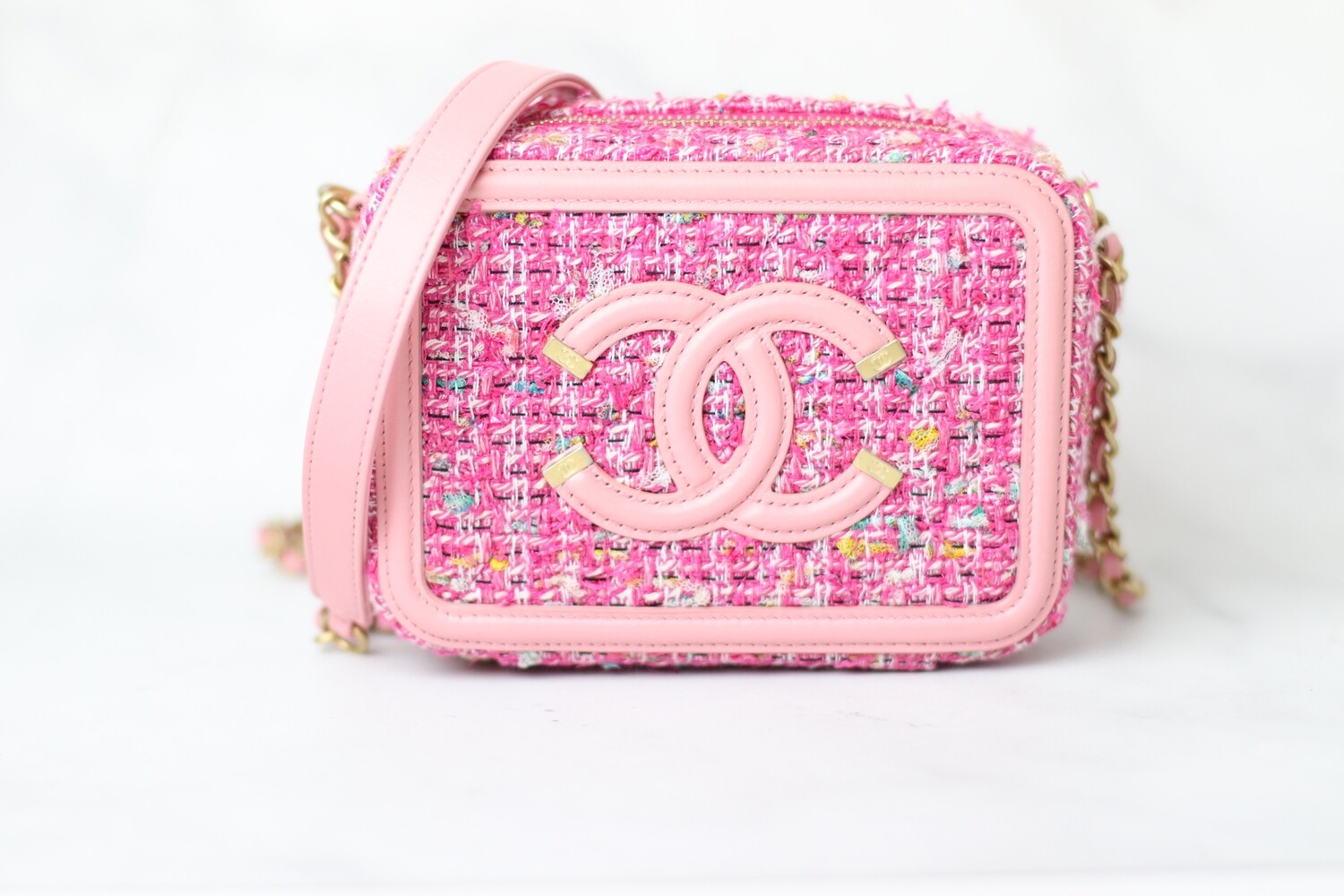 Chanel Vanity Clutch on Chain Pink Tweed, New in Dustbag And Box 