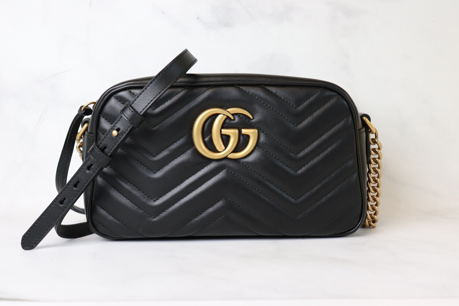 Gucci Marmont Camera Bag Small Black New in Dustbag  WA001