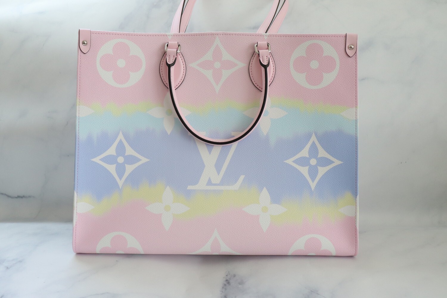 Louis Vuitton Escale On the Go Pastel, New in Dustbag