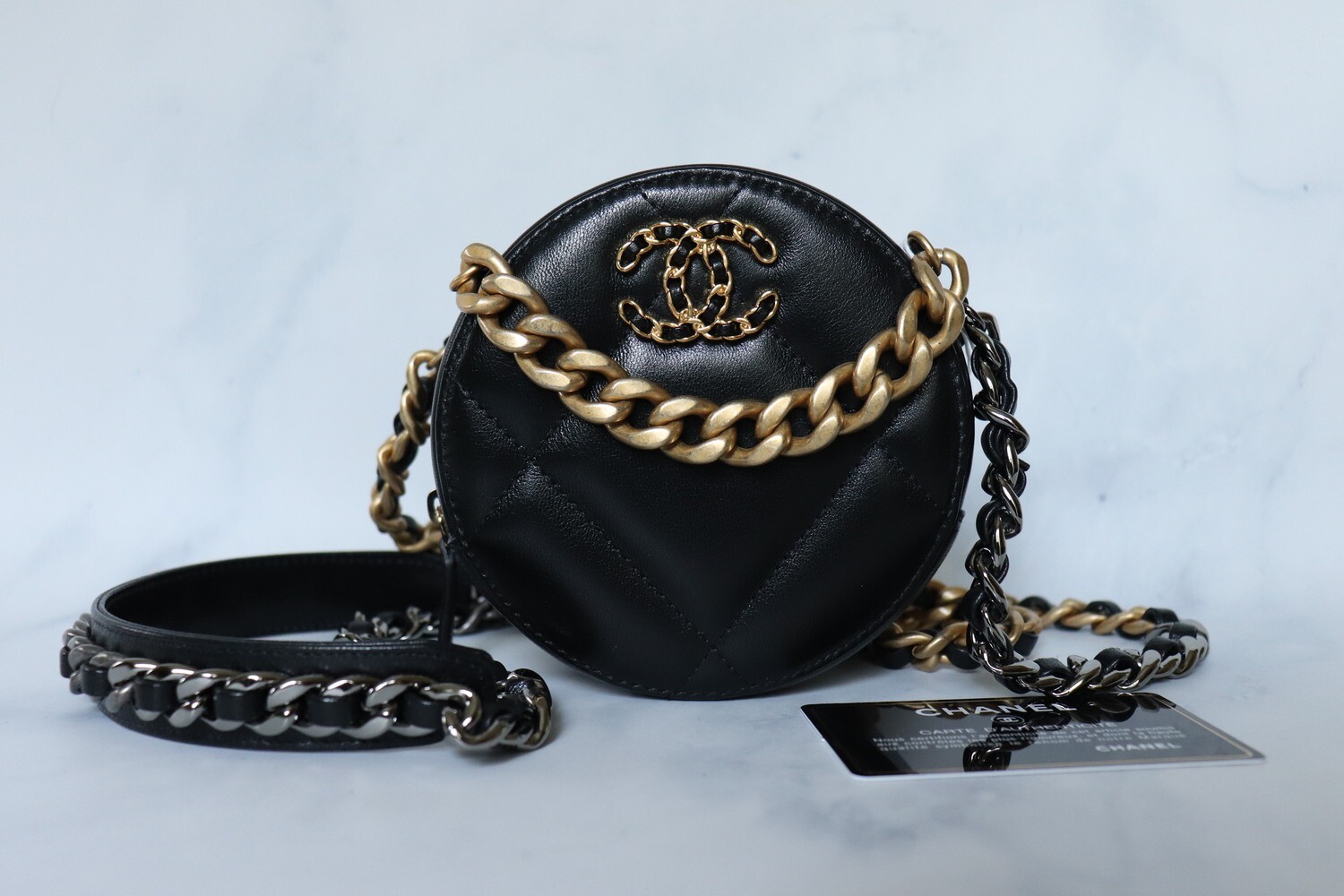 * BOSTON Chanel 19 Round Clutch with Chain, New in Box