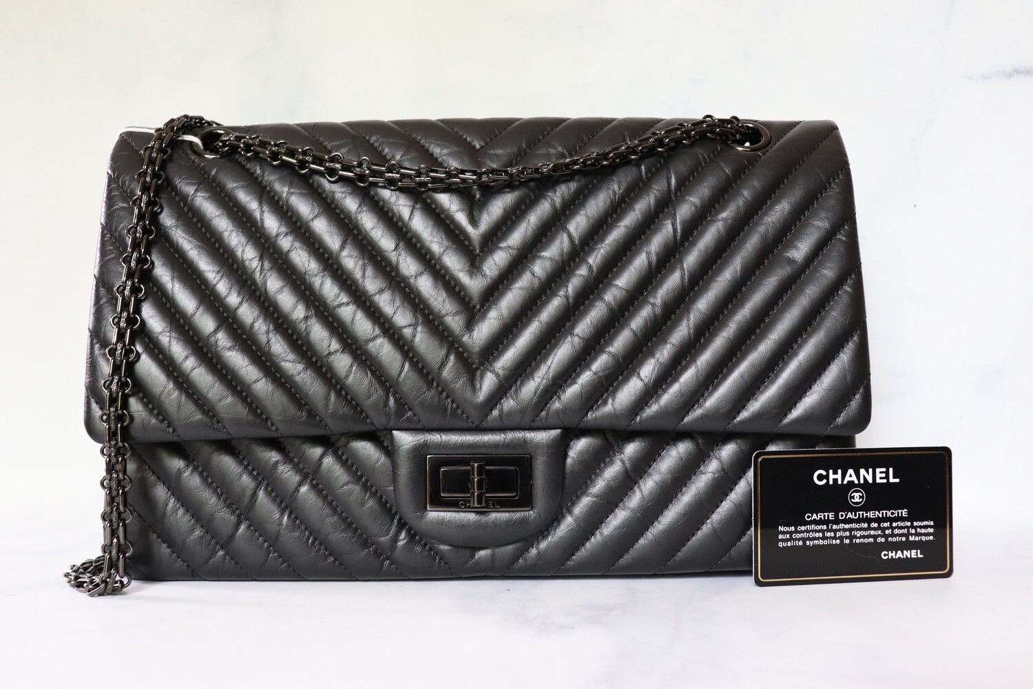 Chanel 227 Reissue, So black chevron, As New in Box WA001
