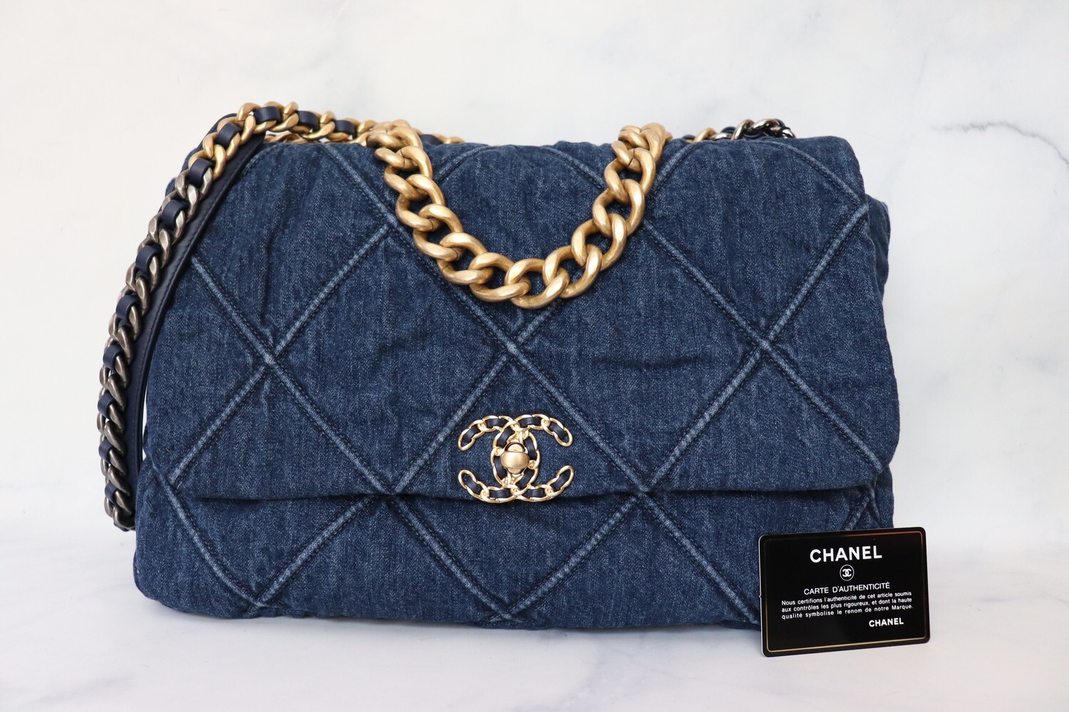 Chanel 19 Maxi Denim, New in Dustbag WA001 - Julia Rose Boston