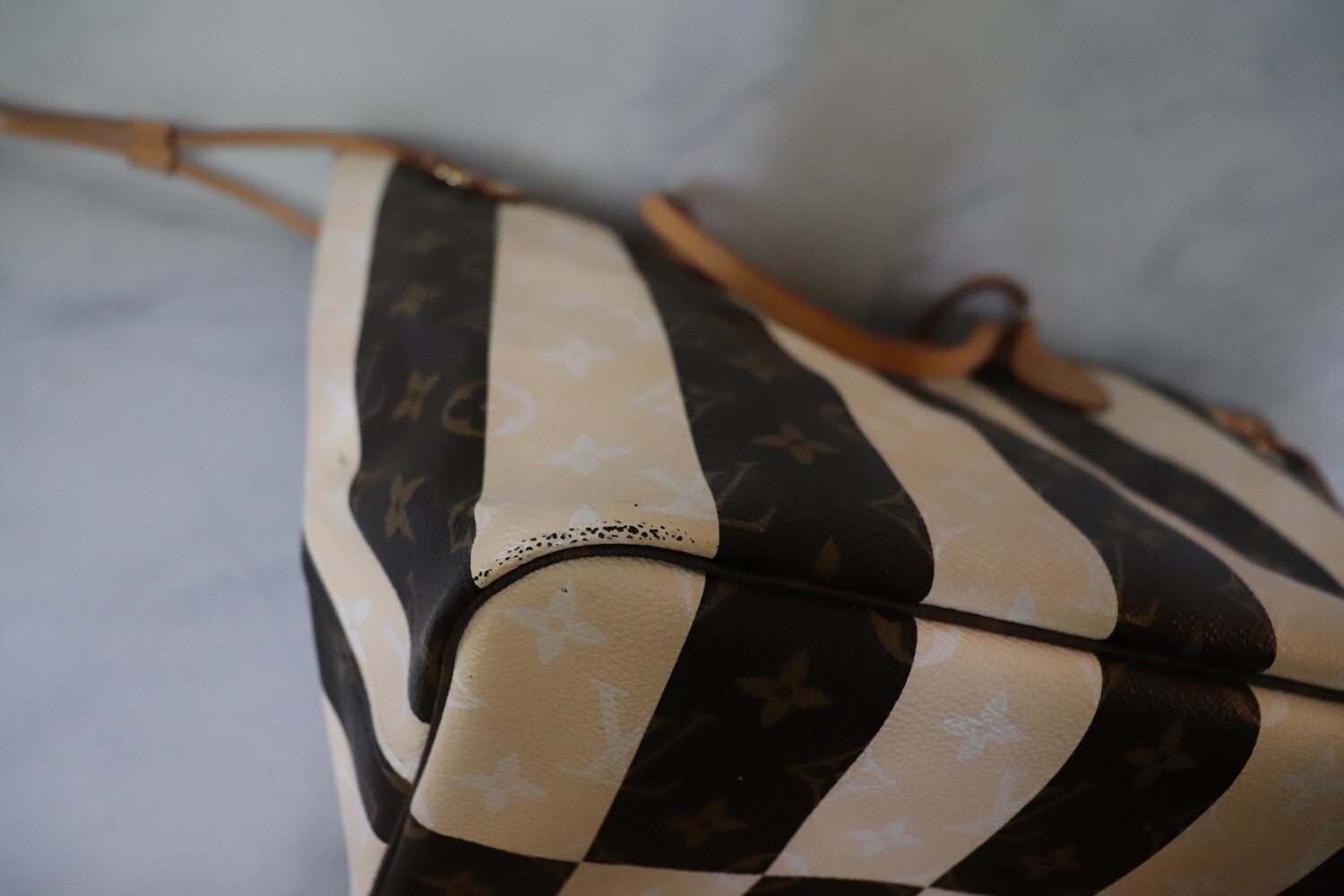 Louis Vuitton Monogram Canvas Cream Rayures Neverfull MM QJB0BJ4LAA027