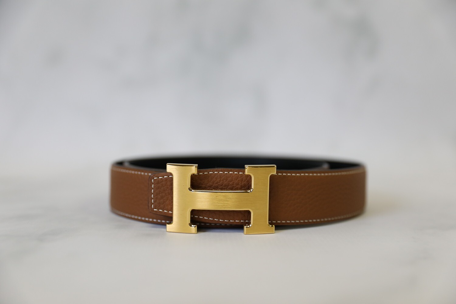 Hermes Constance Belt, Black/Brown Reversible with Gold Buckle, Preowned in dustbag WA001
