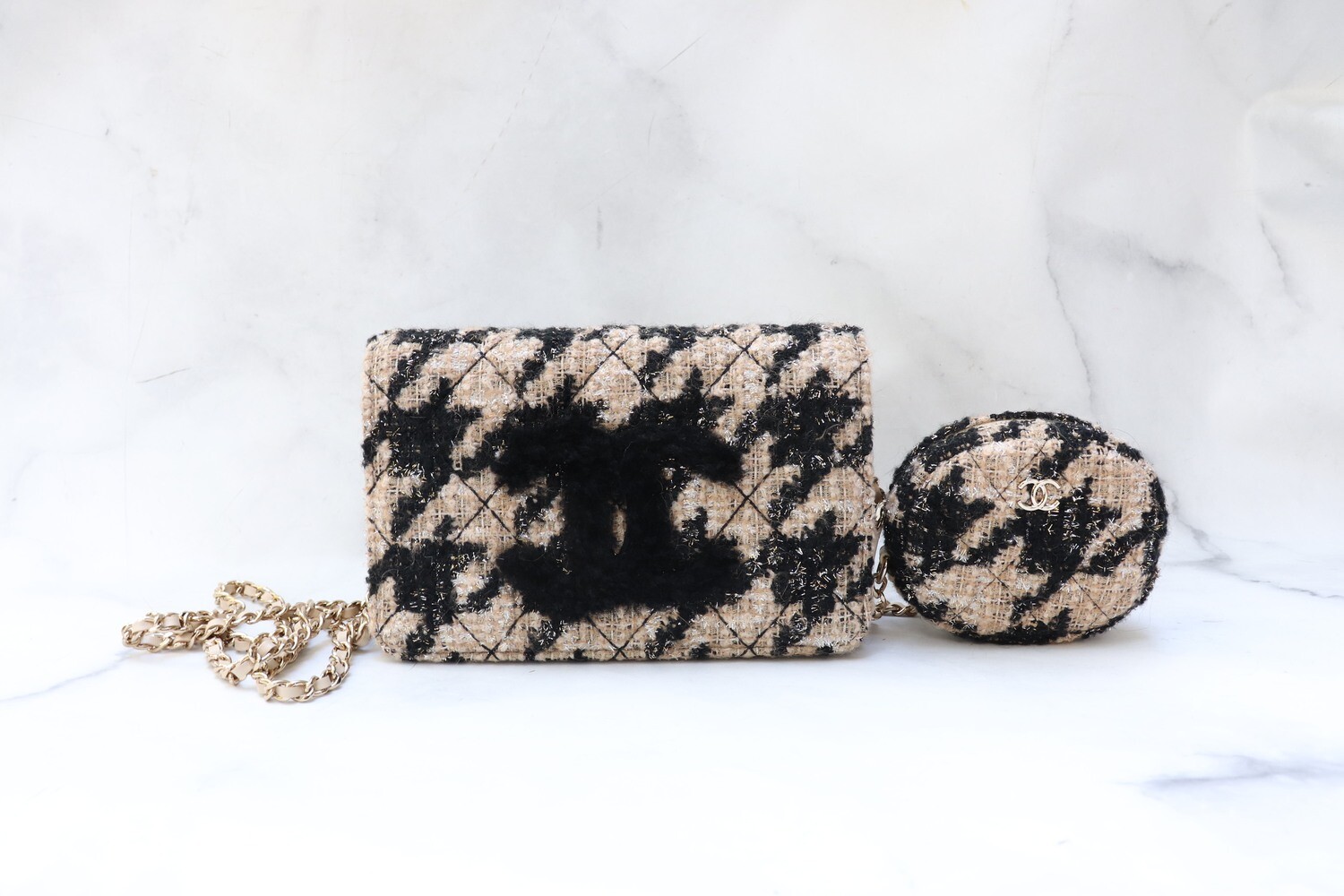 Chanel Wallet on Chain Houndstooth 19K, Like New, in Box WA001
