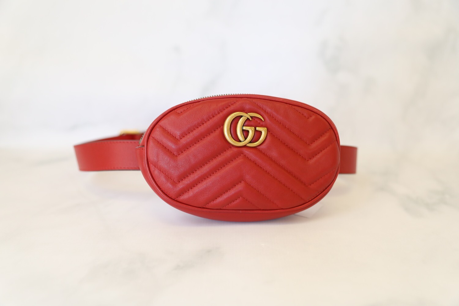 Gucci Marmont Belt Bag, Red Size 95, Preowned in Dustbag WA001