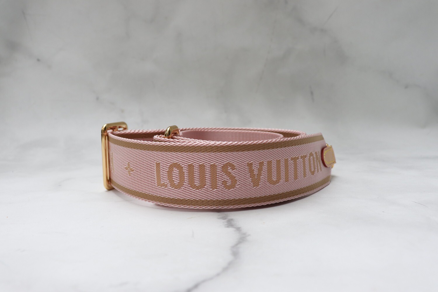 Louis Vuitton Strap Pink, Multipochette Preowned No Box WA001