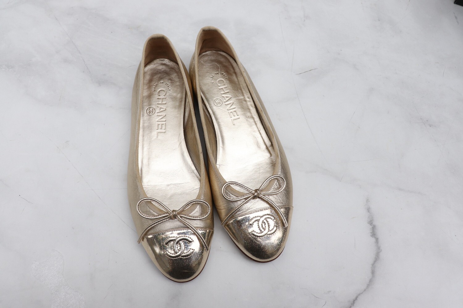Chanel Ballet Flats Size 36.5, Preowned  in Dustbag