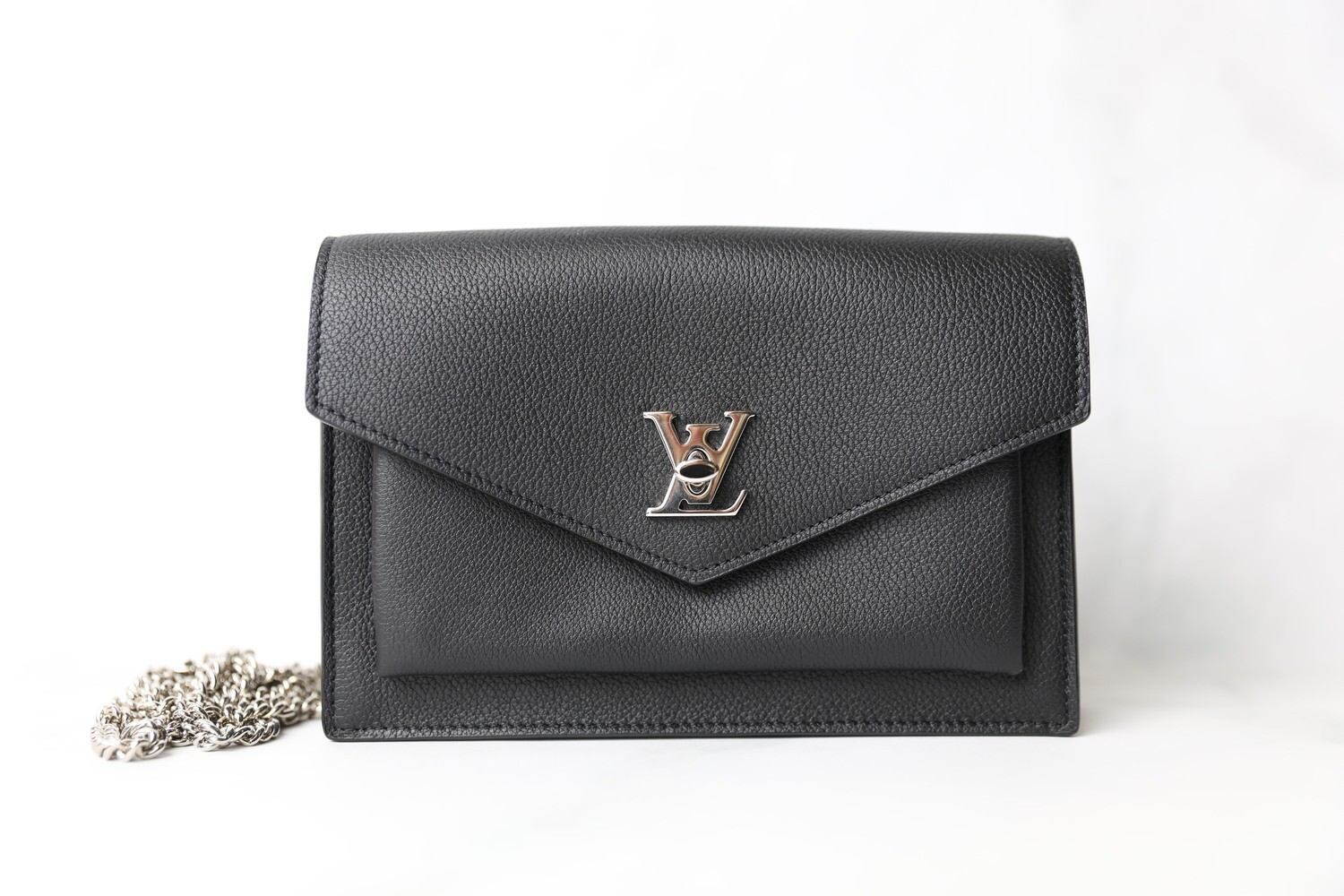 Louis Vuitton Lockme Pochette, Black, Preowned in Box WA001