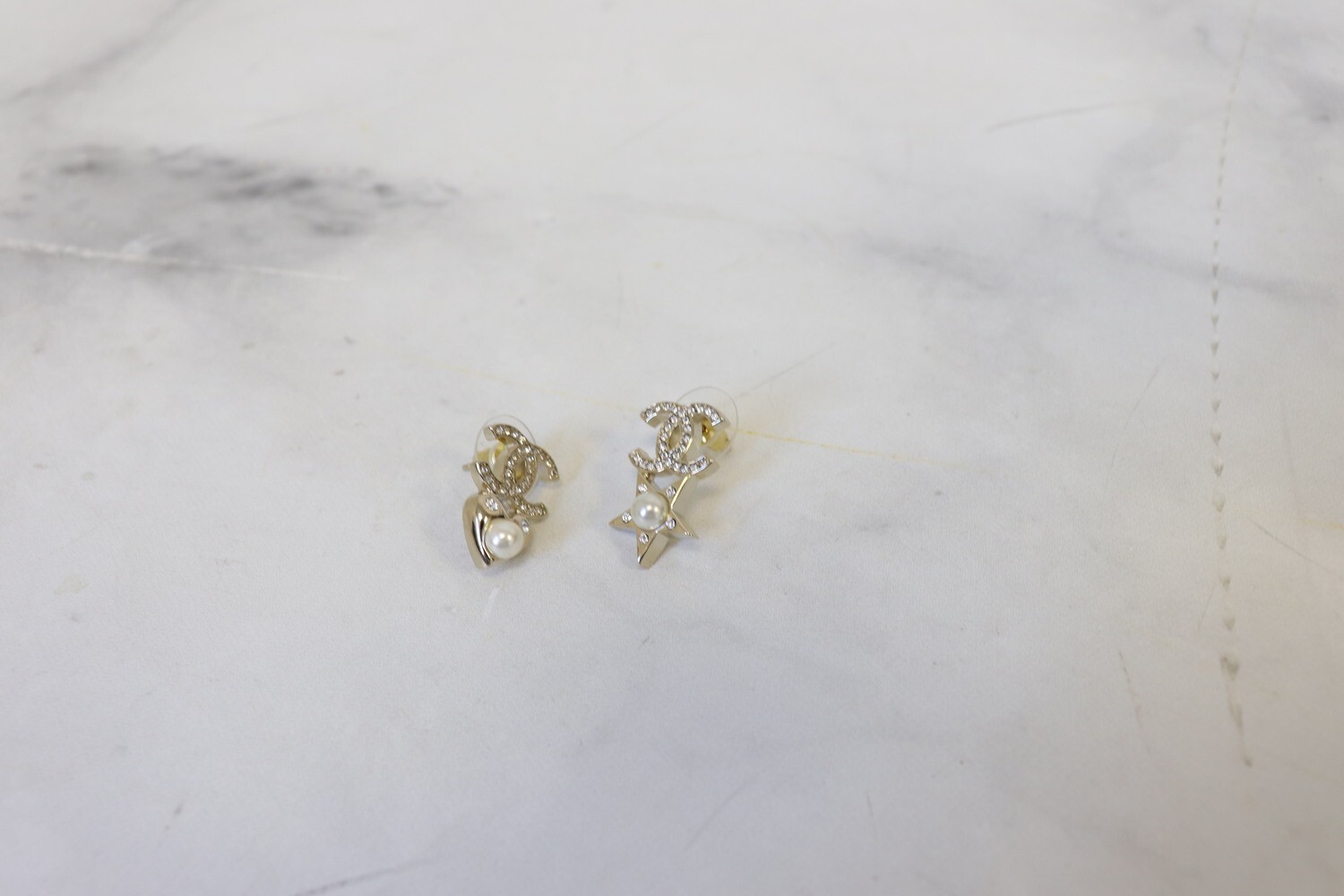 Chanel Earrings Studs CC Gold with Heart and Star, New in Box WA001
