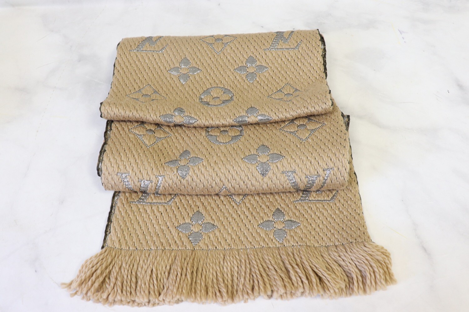 Louis Vuitton Beige Shine Logomania, As New - No Dustbag