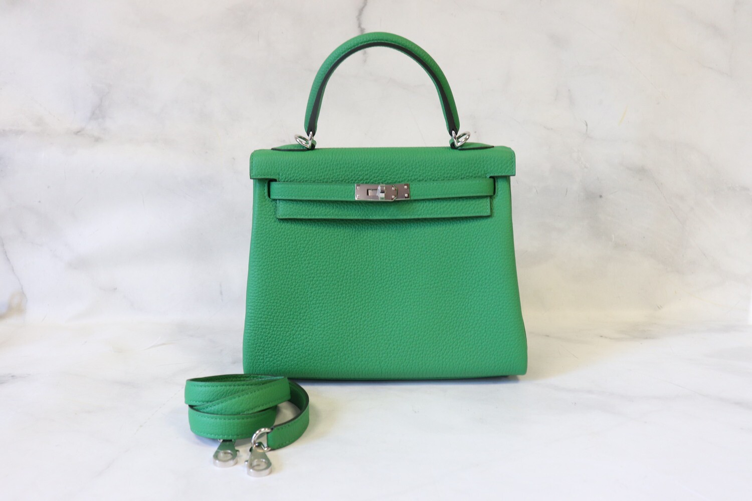 Hermes Kelly Retourne 25, Togo, Bambou, Palladium Hardware, New in Box (Y Stamp)